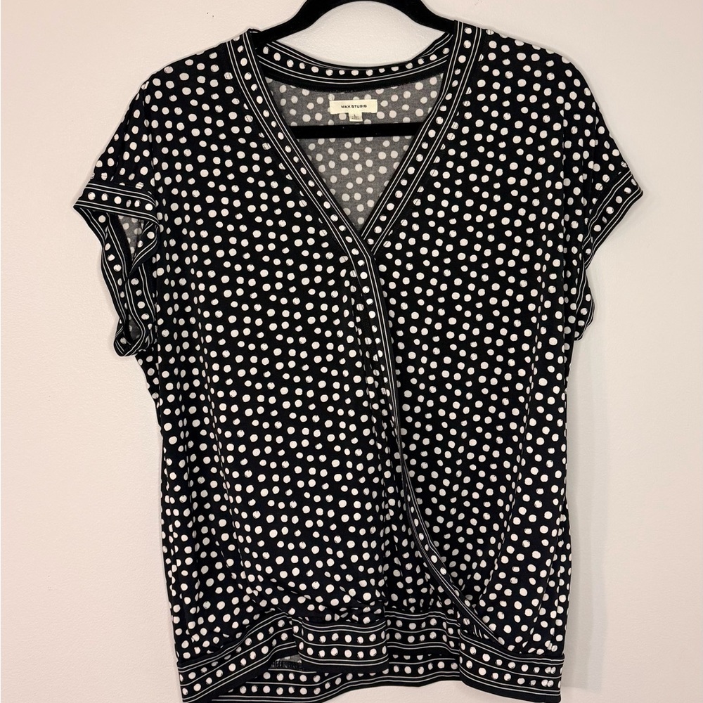 Max Studio Black and White Polka Dot Wrap V-Neck Tee